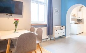 Smart Old Town Apartment